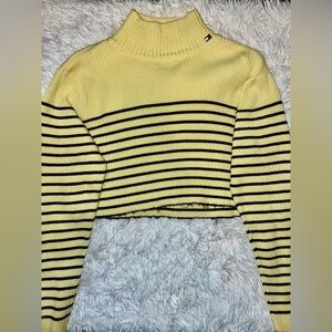 Vintage Tommy Hilfiger Sweater